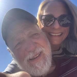 Meet your Posher, Laurie